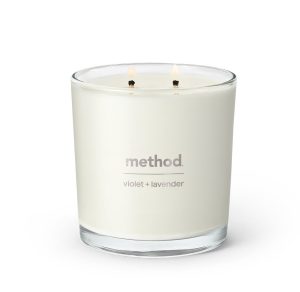 premium soy candle – violet + lavender. 14 oz